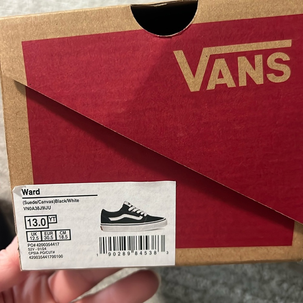 Brand new kids Vans
